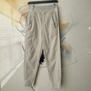 Athleta Trekki North High Rise Jogger